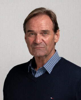 pri-portrait-25-charles-schoch