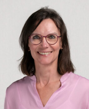 pri-portrait-19-annelise-holzer
